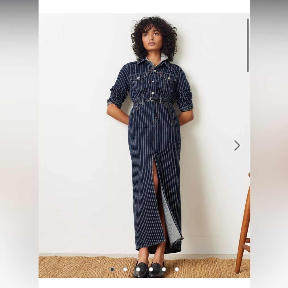 NWOT Levi’s ankle column skirt size 29